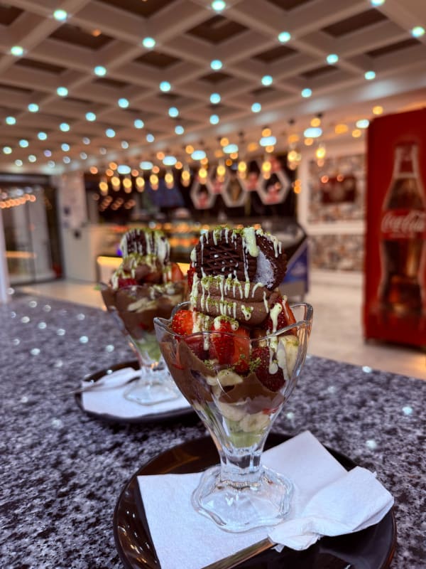 Nutella Salatası